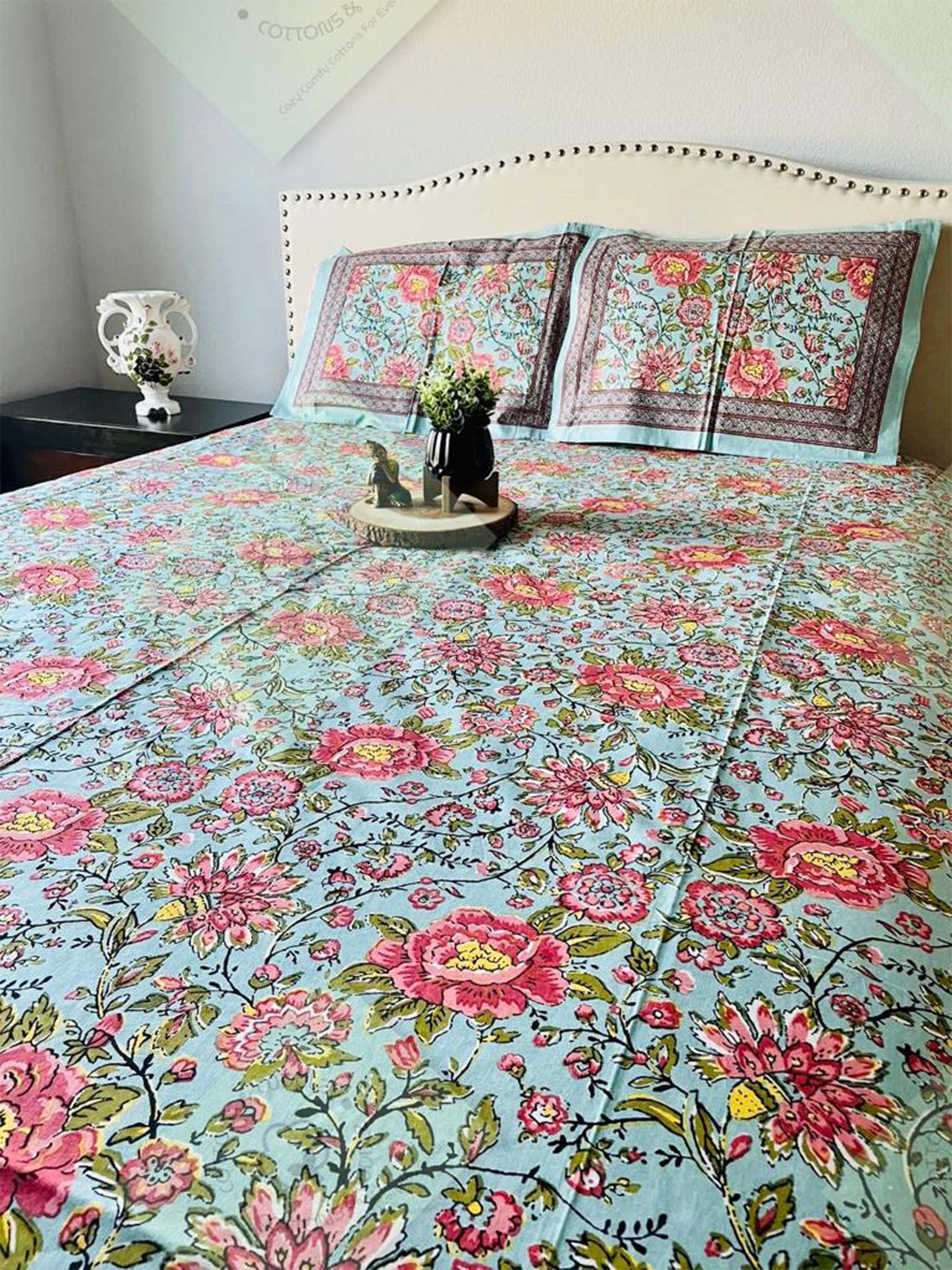 Green Queen Bedsheet Set